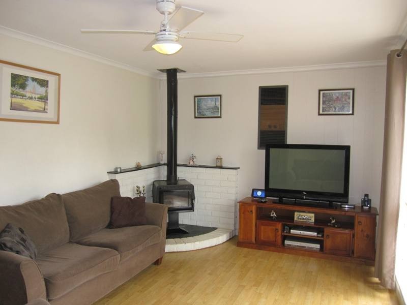 4 Hakea Street, Surrey Downs SA 5126