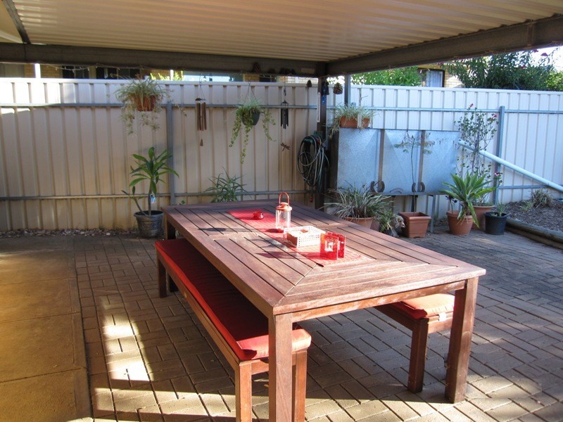 4 Hakea Street, Surrey Downs SA 5126