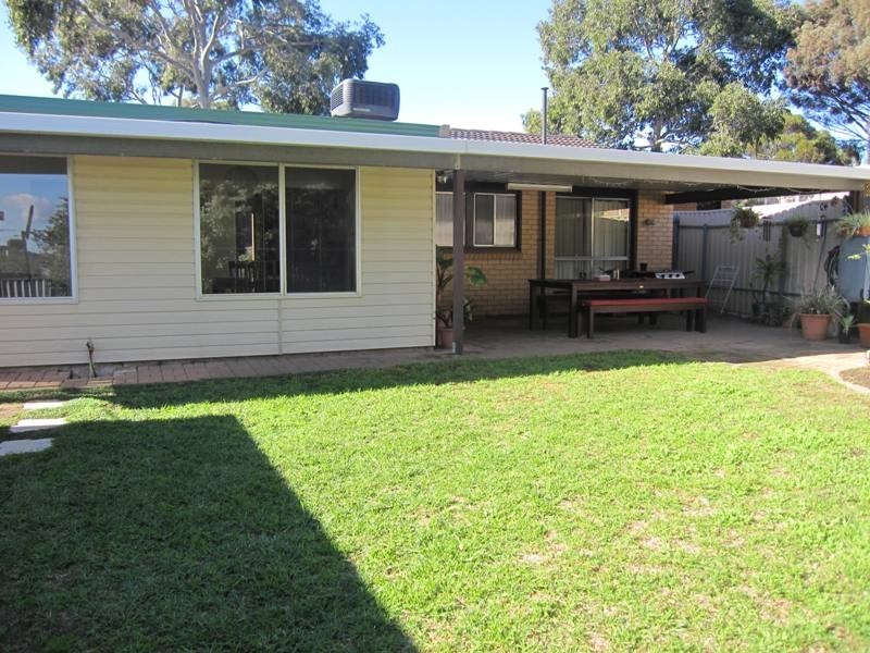 4 Hakea Street, Surrey Downs SA 5126