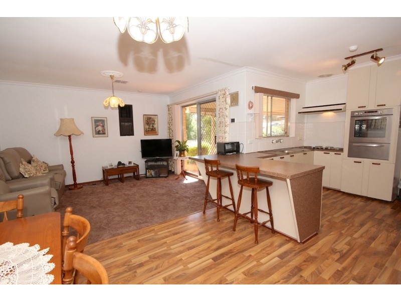 2 Curtin Avenue, St Agnes SA 5097