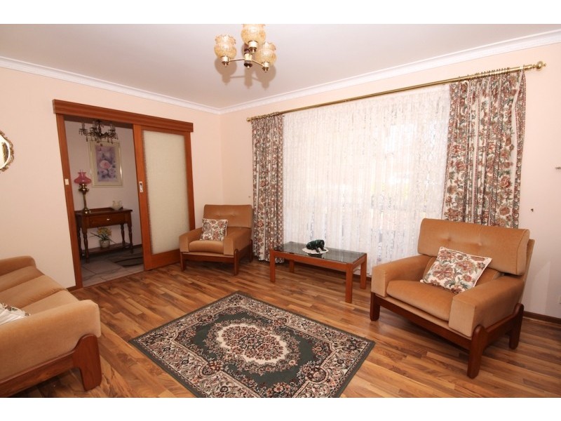 2 Curtin Avenue, St Agnes SA 5097