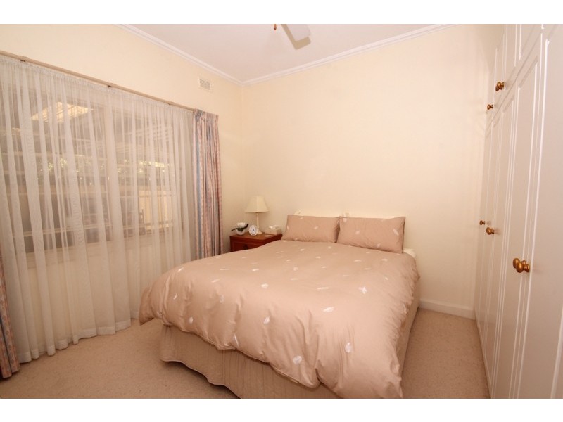 5 Seymour Grove, Campbelltown SA 5074