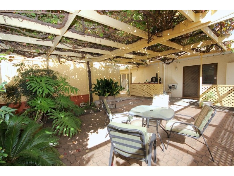 5 Seymour Grove, Campbelltown SA 5074