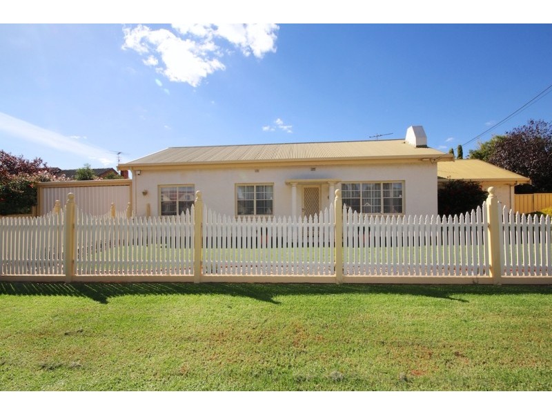 5 Seymour Grove, Campbelltown SA 5074