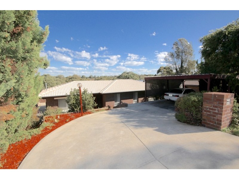 27 Gaylard Crescent, Redwood Park SA 5097