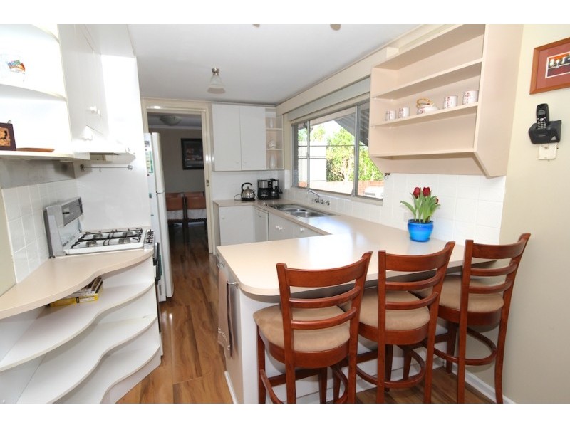 27 Gaylard Crescent, Redwood Park SA 5097