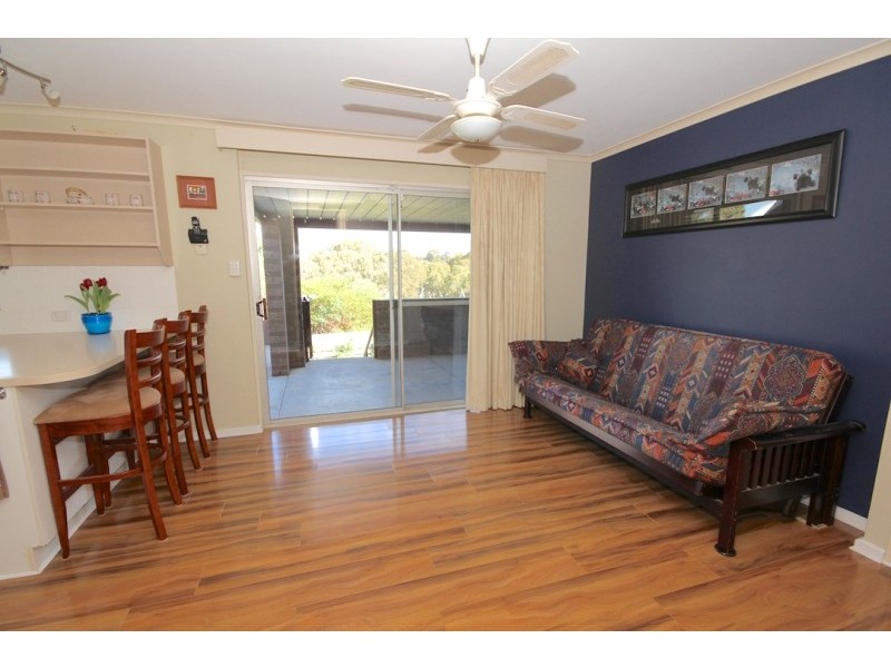 27 Gaylard Crescent, Redwood Park SA 5097