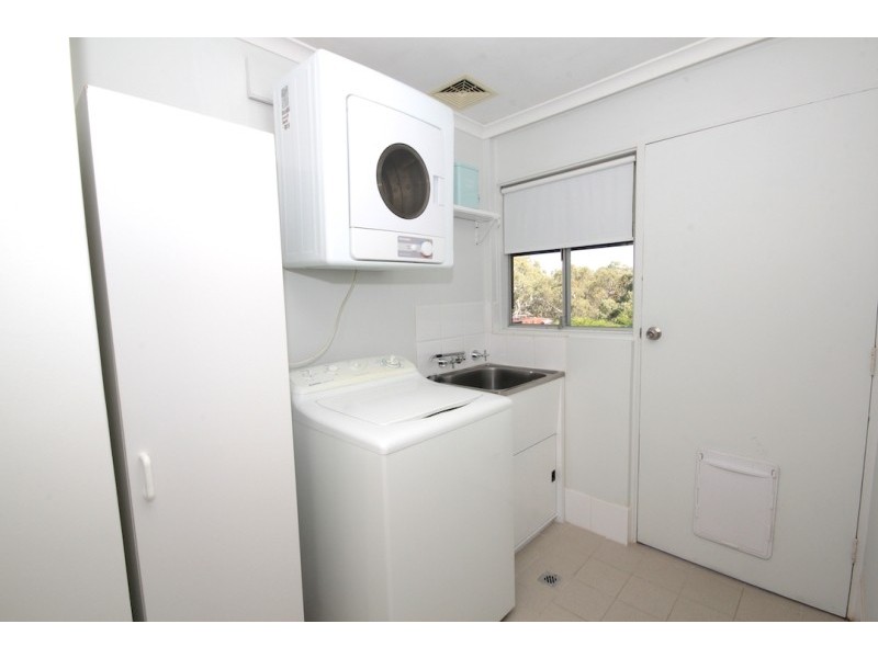 27 Gaylard Crescent, Redwood Park SA 5097