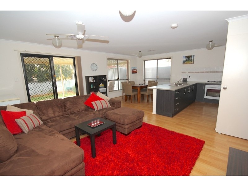 6 Gregory Street, Ridgehaven SA 5097