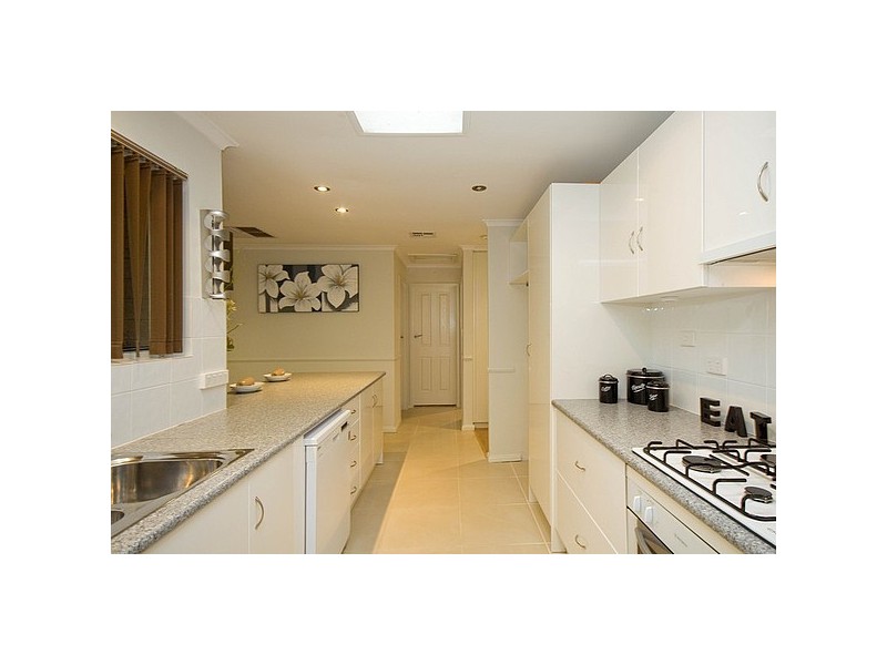 32 Marian Crescent, Hillbank SA 5112