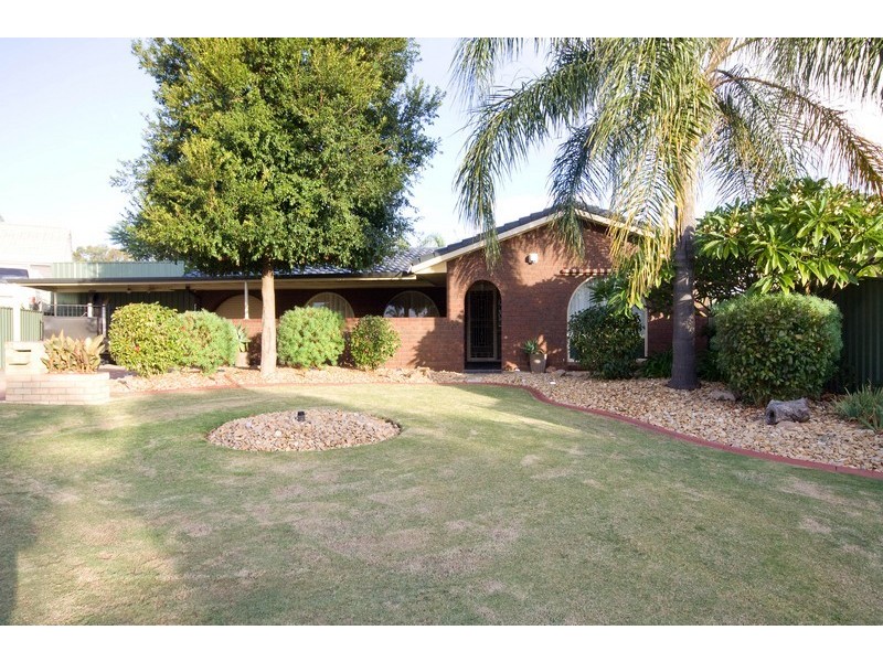 32 Marian Crescent, Hillbank SA 5112