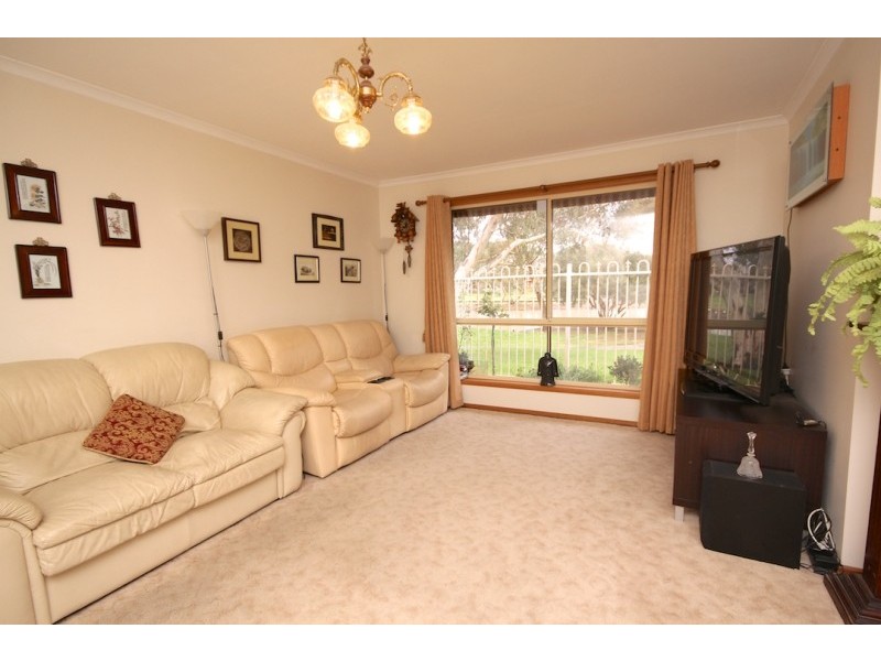 24 Annesley Street, Oakden SA 5086