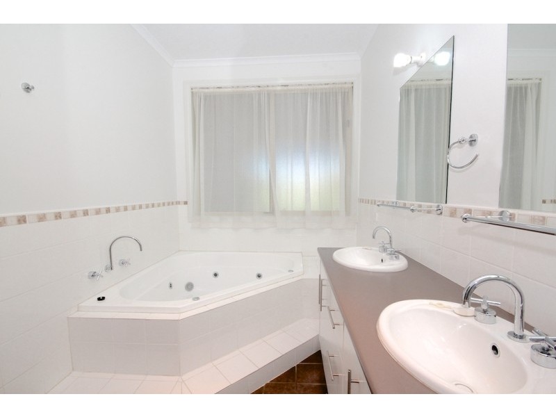 19 The Circuit, Walkley Heights SA 5098