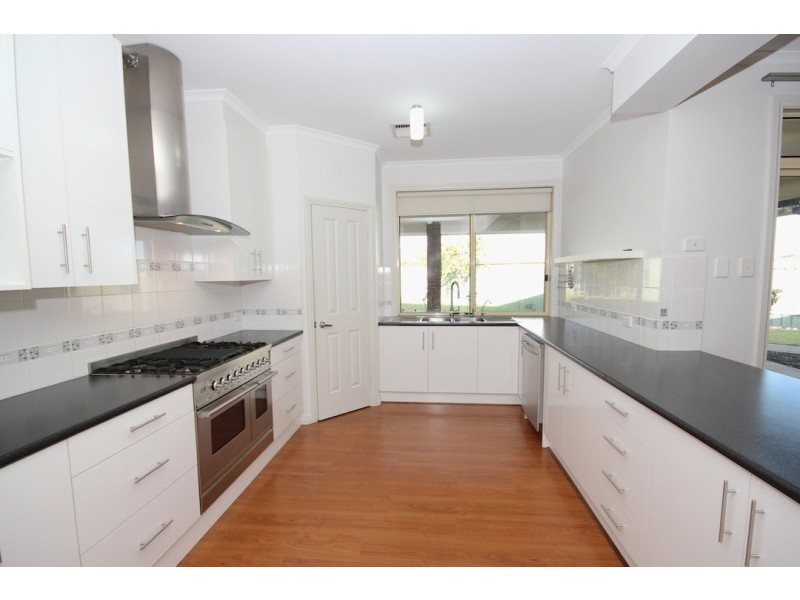 19 The Circuit, Walkley Heights SA 5098