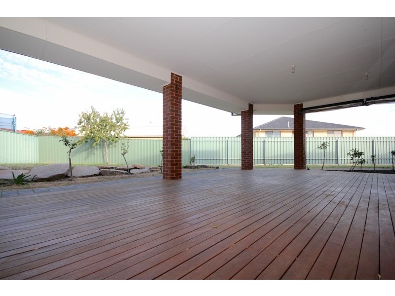 19 The Circuit, Walkley Heights SA 5098