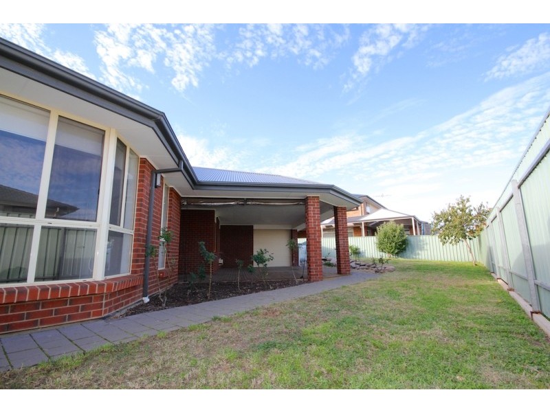 19 The Circuit, Walkley Heights SA 5098