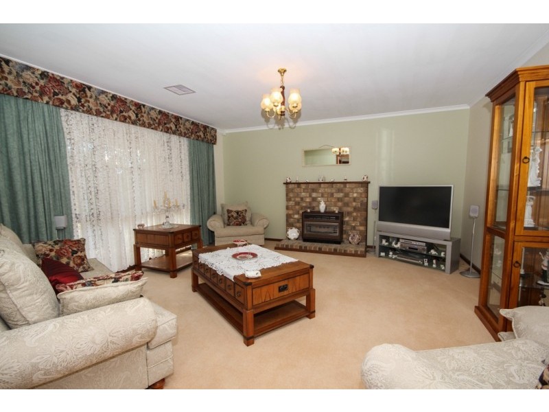 8 Zenith Close, Surrey Downs SA 5126