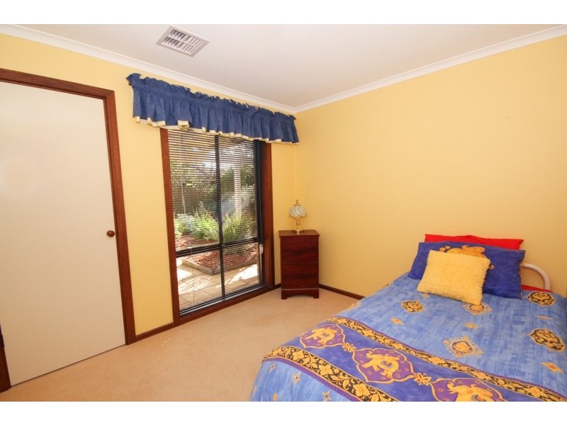 8 Zenith Close, Surrey Downs SA 5126