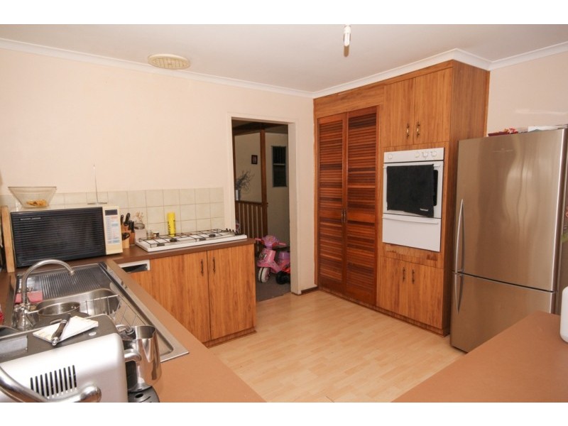 9 Pelsaert Avenue, Fairview Park SA 5126