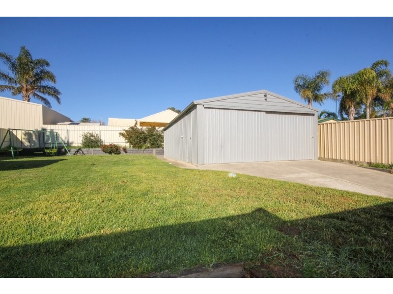 9 Pelsaert Avenue, Fairview Park SA 5126