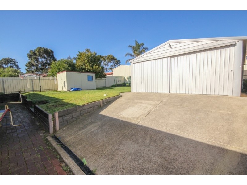 9 Pelsaert Avenue, Fairview Park SA 5126