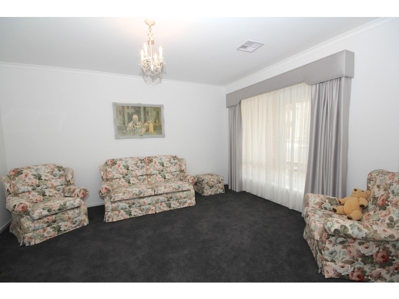 32 Hallett Road, Golden Grove SA 5125