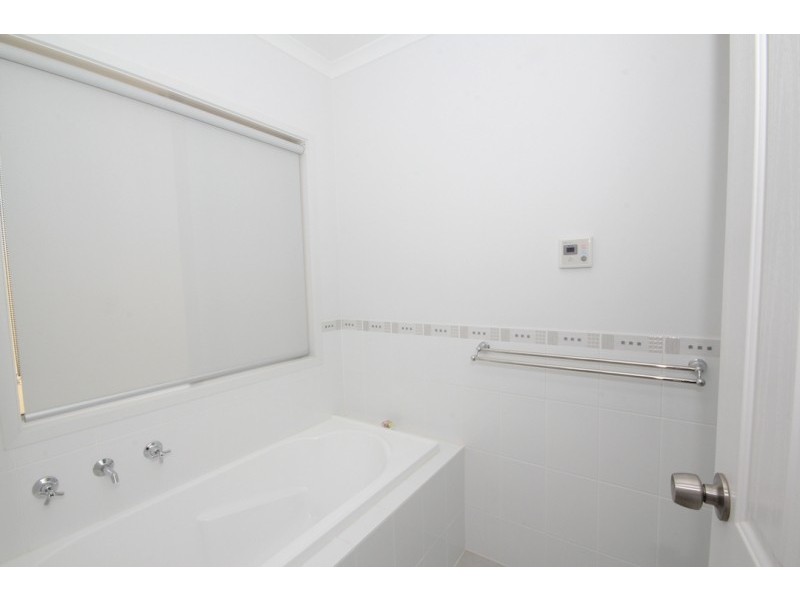 32 Hallett Road, Golden Grove SA 5125