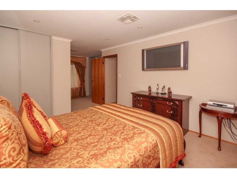 4 Palm Court, Athelstone SA 5076