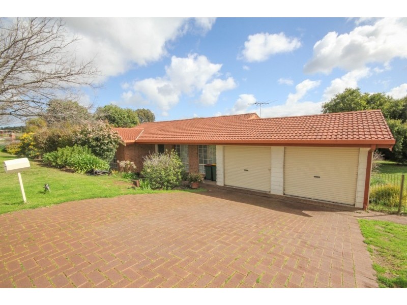 2 Kenneally Court, Golden Grove SA 5125