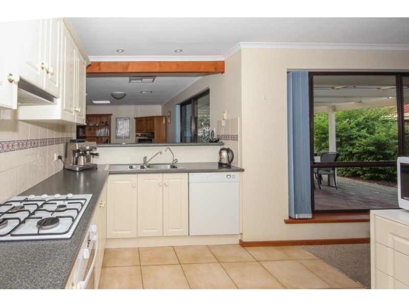 5 Royal Admiral Place, Surrey Downs SA 5126