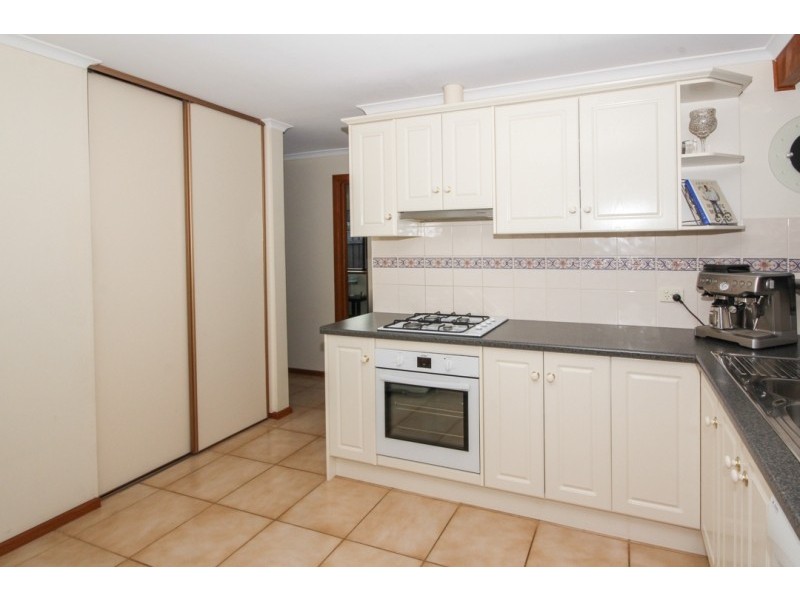 5 Royal Admiral Place, Surrey Downs SA 5126