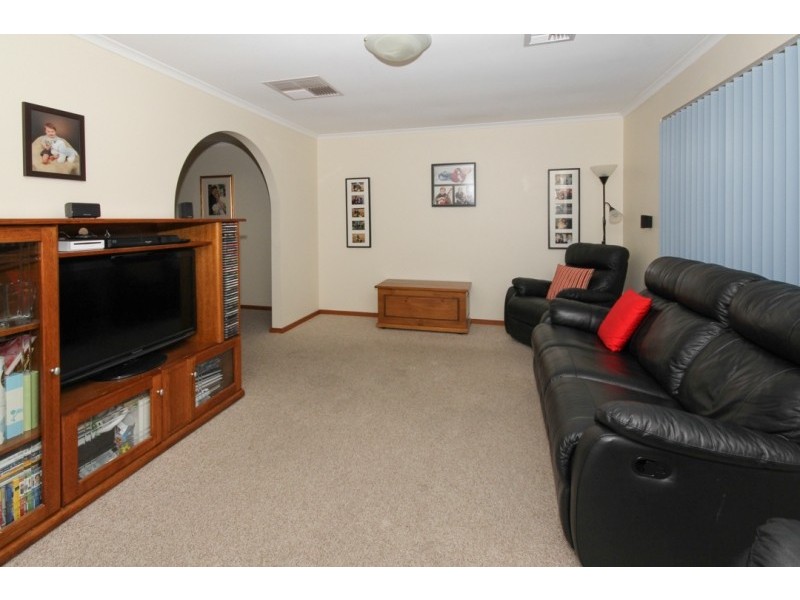 5 Royal Admiral Place, Surrey Downs SA 5126