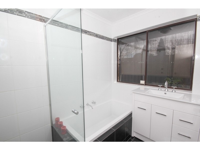 5 Royal Admiral Place, Surrey Downs SA 5126