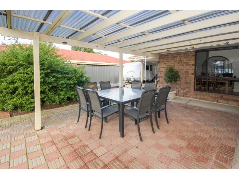 5 Royal Admiral Place, Surrey Downs SA 5126