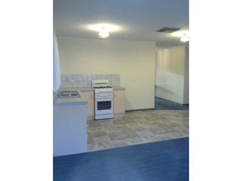 10 Garfield Crt, Paralowie SA 5108