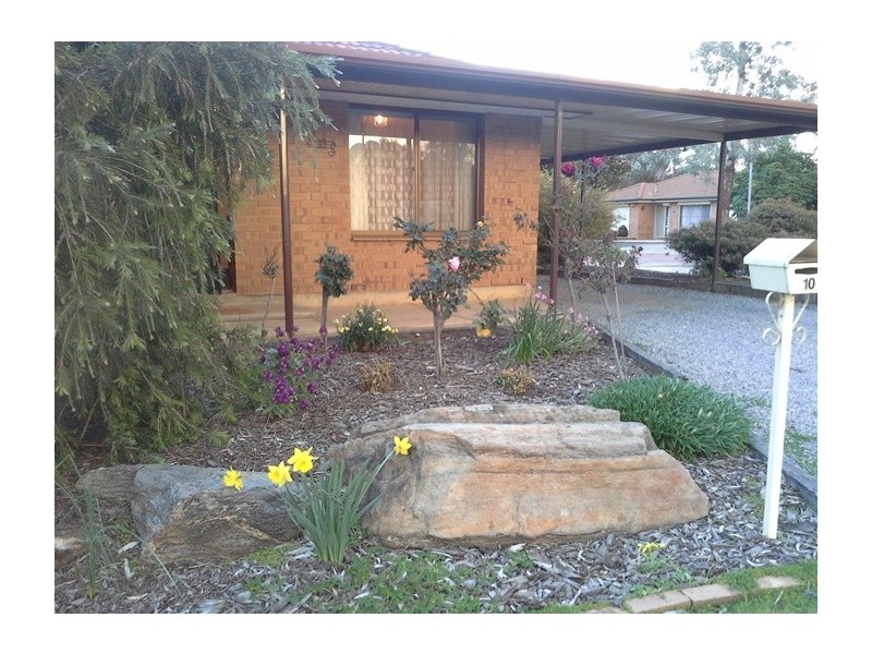 10 Garfield Crt, Paralowie SA 5108