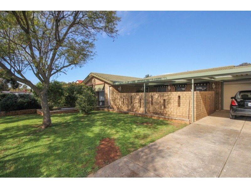 8 Carney Close, Salisbury Plain SA 5109