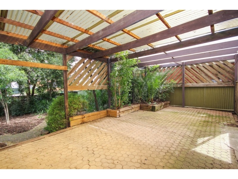 17 Robertson Crescent, Redwood Park SA 5097