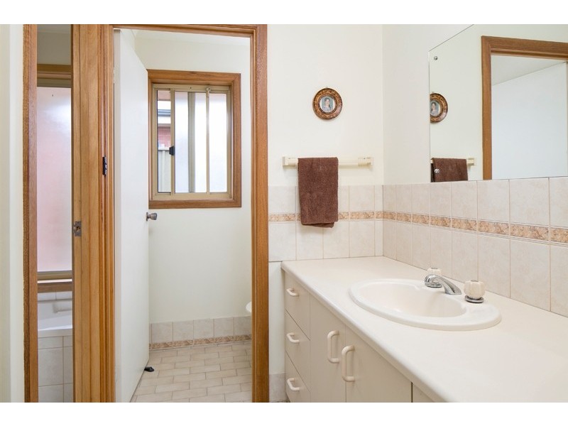 27 Grosvenor Place, Wynn Vale SA 5127