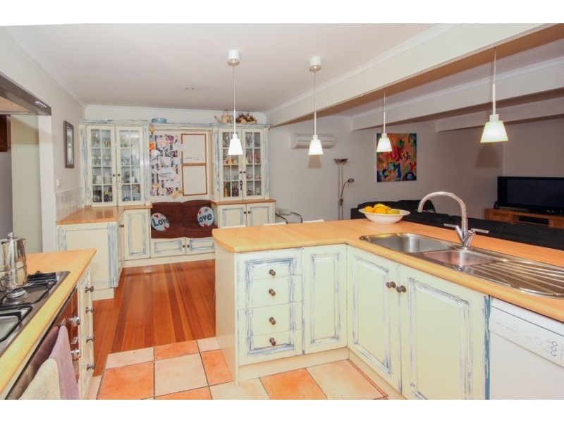 2 Tareena Street, Ridgehaven SA 5097