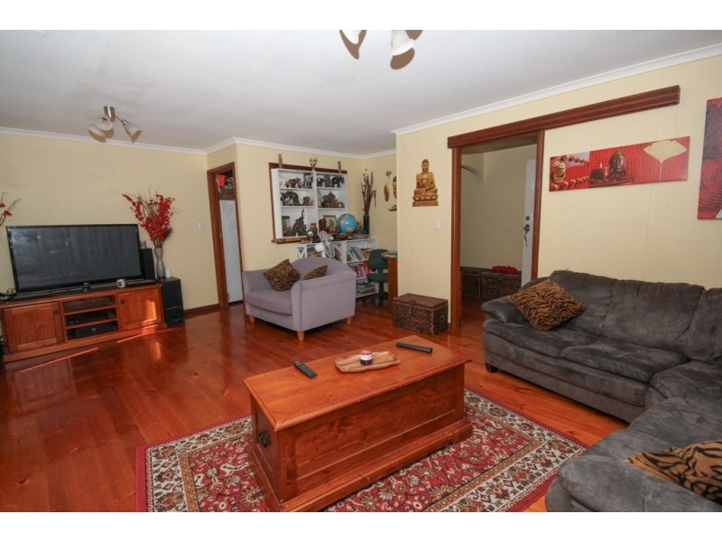 21 Chapman Crescent, Redwood Park SA 5097