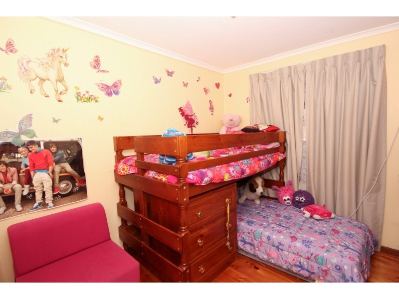 21 Chapman Crescent, Redwood Park SA 5097