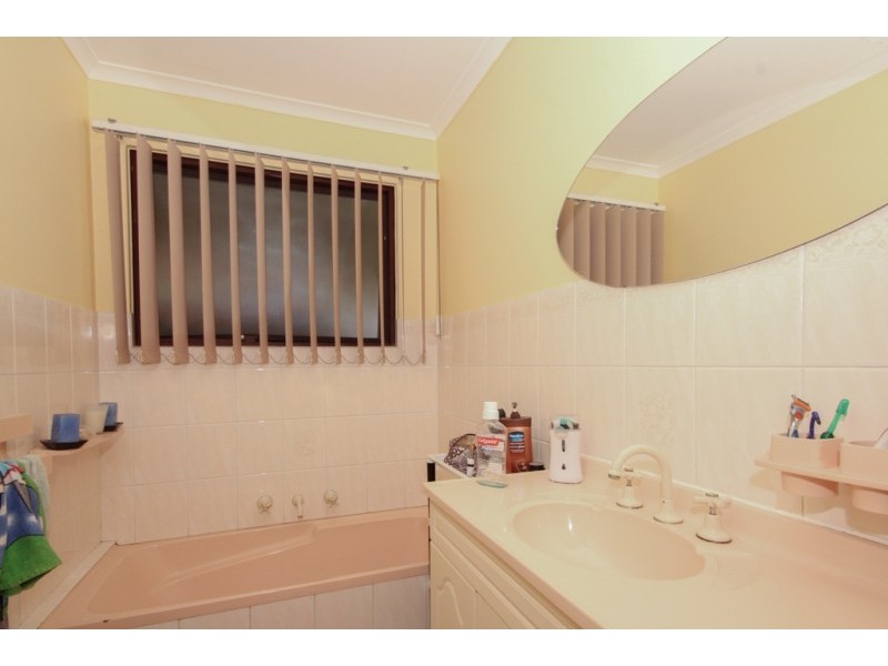 21 Chapman Crescent, Redwood Park SA 5097