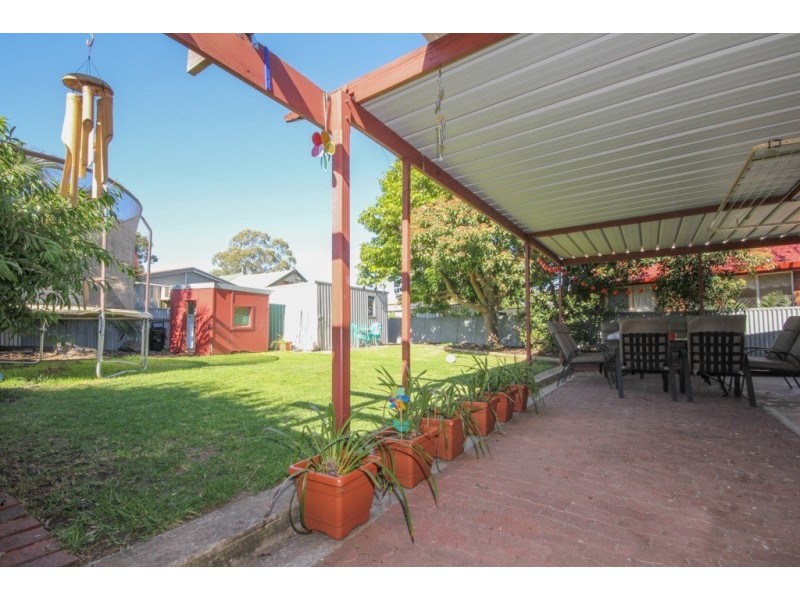 21 Chapman Crescent, Redwood Park SA 5097