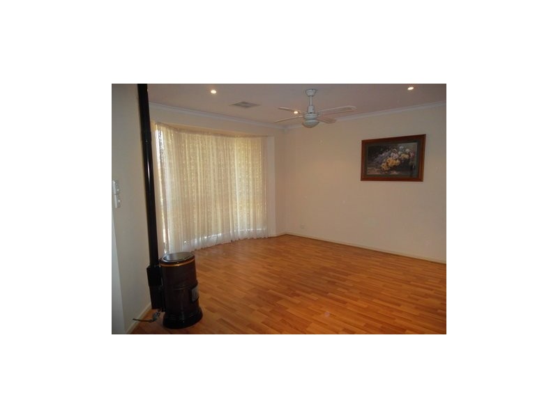 10 Bennelong Court, Golden Grove SA 5125