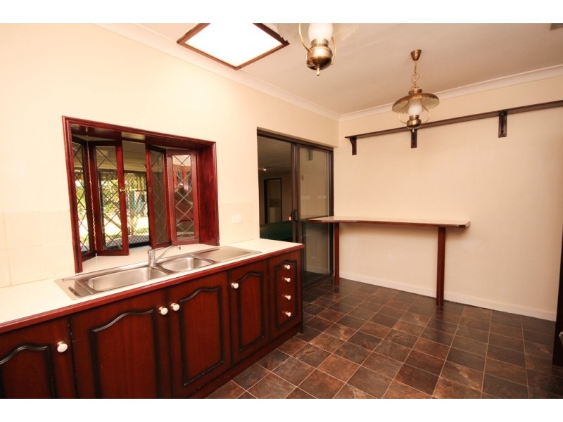 4 Tareena Street, Ridgehaven SA 5097