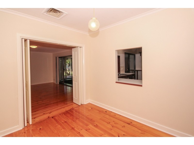 4 Tareena Street, Ridgehaven SA 5097