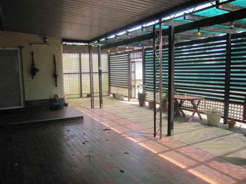 12 Marleycombe Road, Elizabeth Vale SA 5112