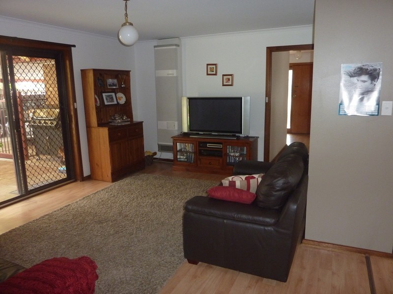 93 McEwin Avenue, Redwood Park SA 5097