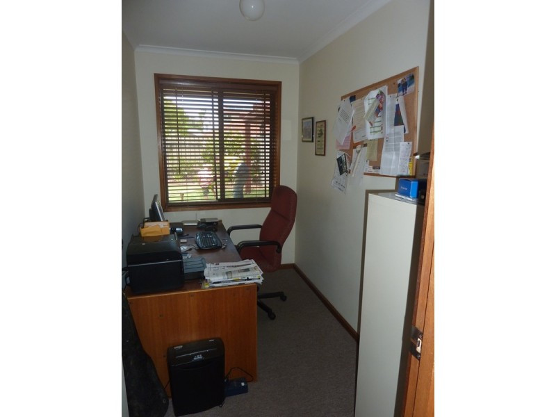 93 McEwin Avenue, Redwood Park SA 5097